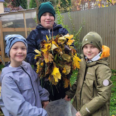 Осенний двор!