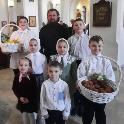 Христос Воскресе! Со Светлой Пасхой!