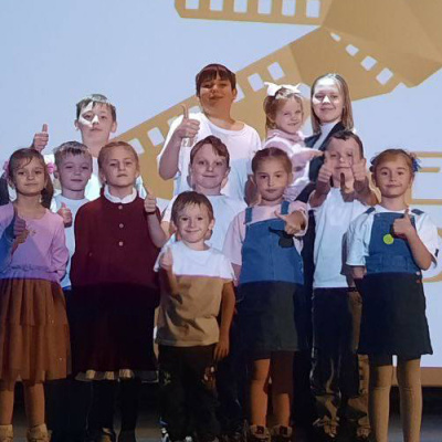 «Ёлка без огней»!